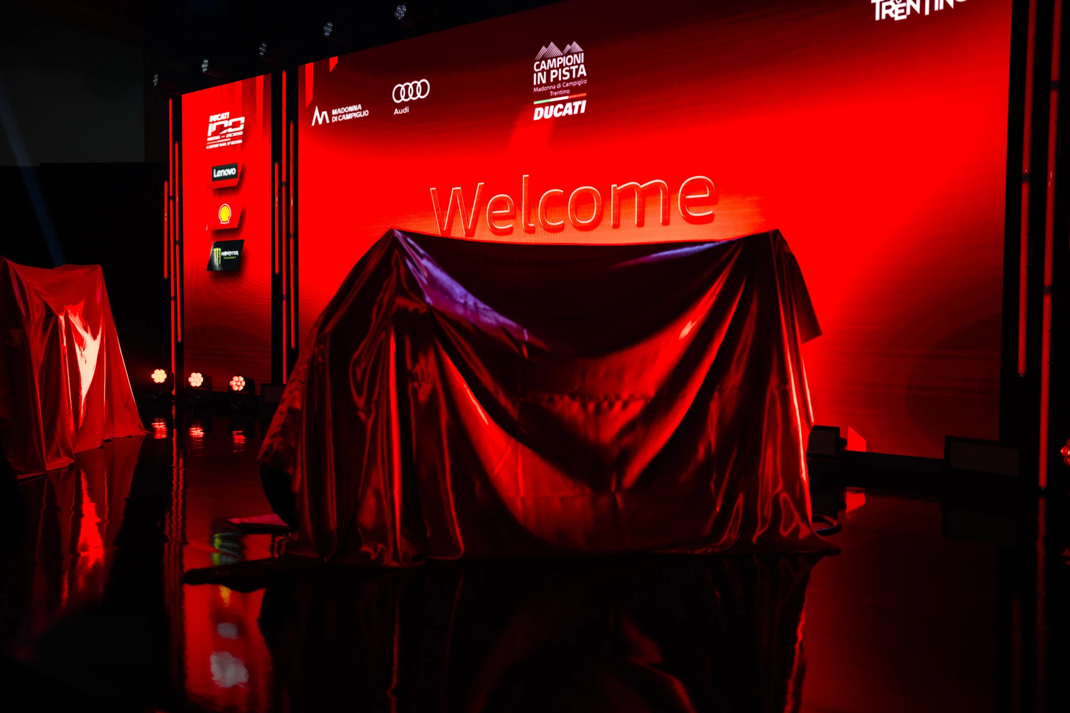 Ducati Campioni in Pista — GATE1 Studio
