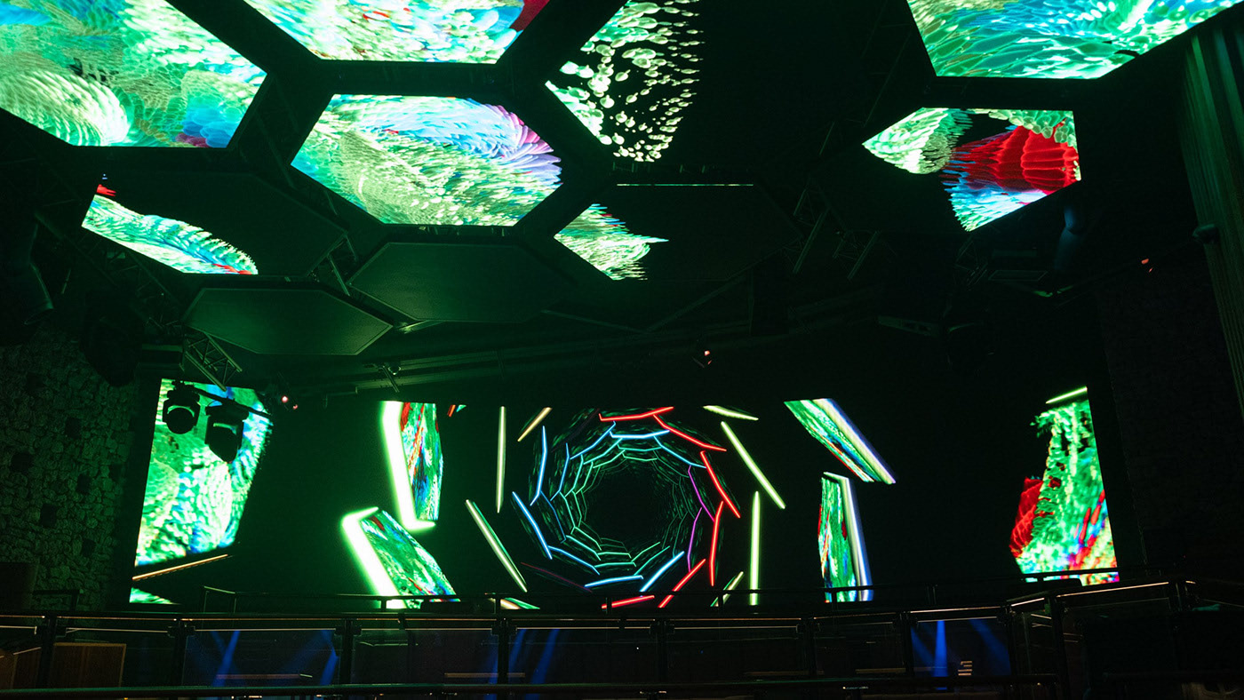 INTERACTIVE VISUALS at PACHA — GATE1 Studio
